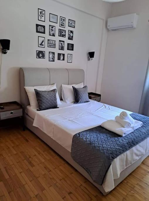 Stylish And Comfortable Apartment เอเธนส์ ภายนอก รูปภาพ